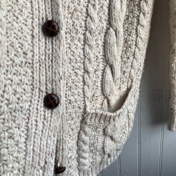 BDG UO Oatmeal Cable knit Chunky Oversized Cardigan Leather  Look Buttons  - XS - Picture 4 of 7